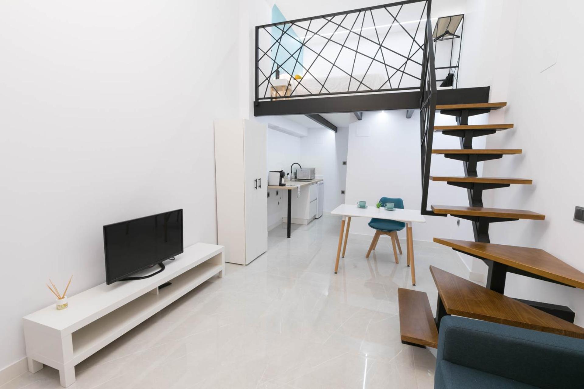 Apartament Oficina-estudio En El Centro De *
